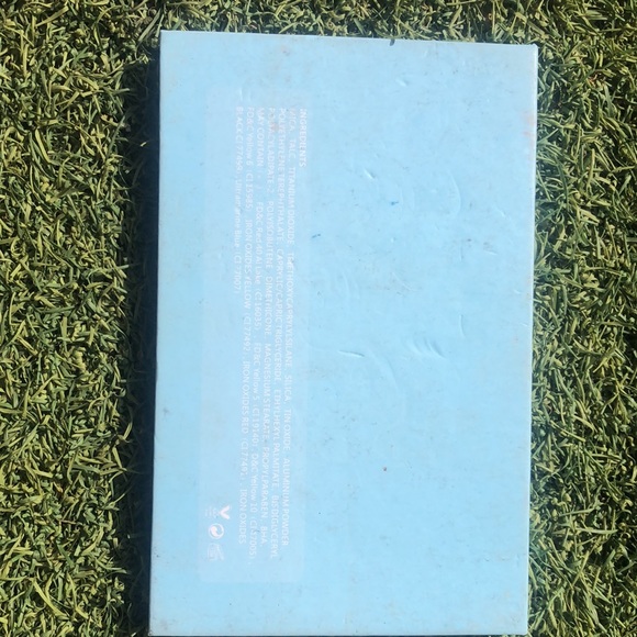 Eyeshadow pallete - Picture 4 of 4